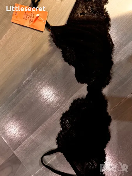 Чисто нов дантелен сутиен H&M, снимка 1