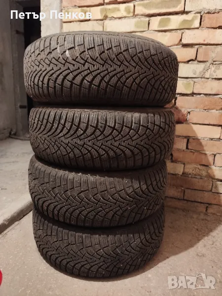 4 броя зимни гуми Goodyear 205/55/R16, снимка 1