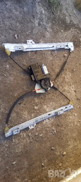 Стъклоповдигач Citroen C4 Picasso, снимка 1