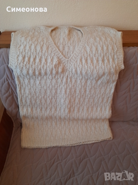 Вълнен пуловер, снимка 1