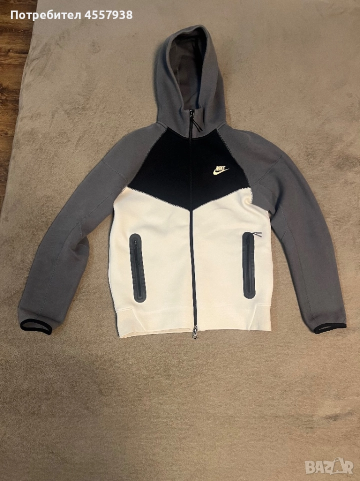 Горнище Nike Tech, снимка 1