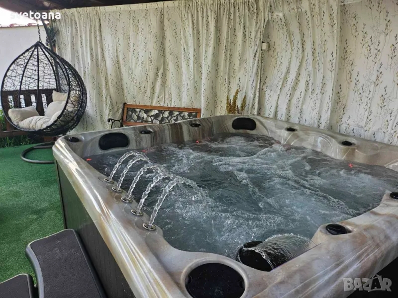 Вила, къща за гости на 10 км. от гр. Бургас с 6 местно джакузи и отопляем басейн, снимка 1