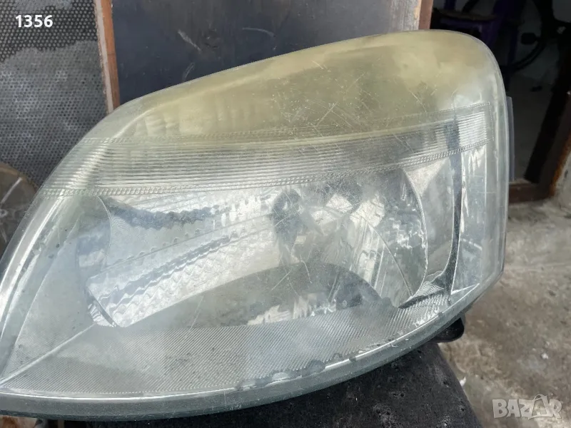 Фар за Ситроен пежо, снимка 1