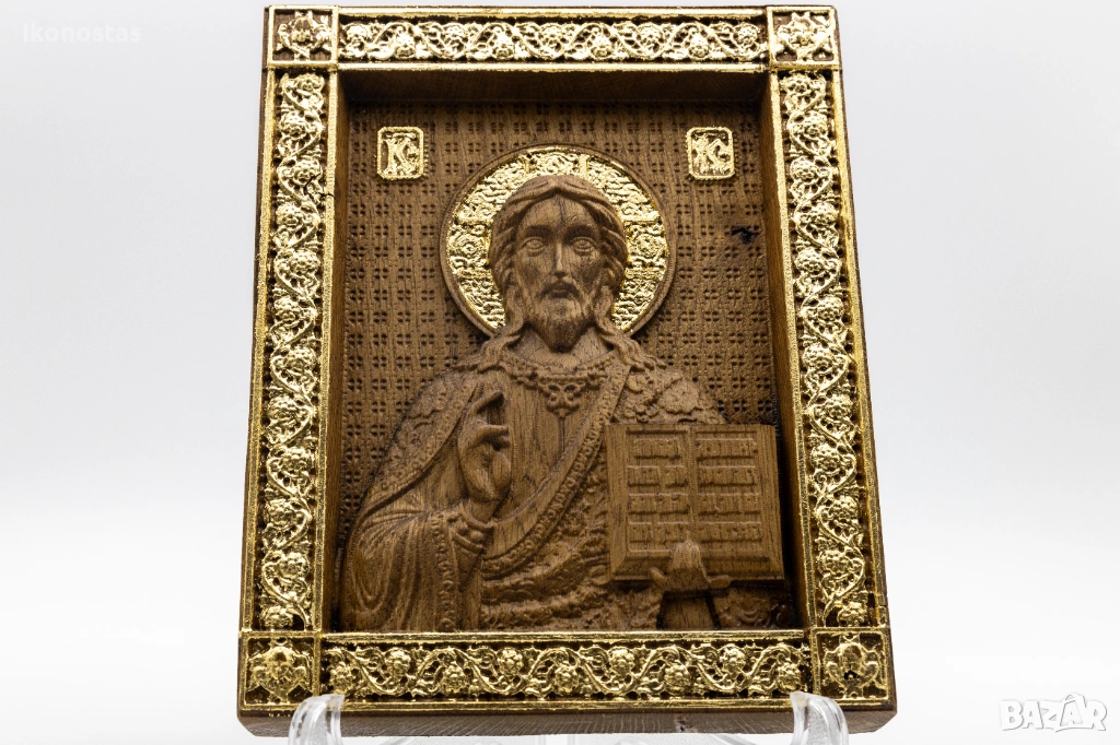 Позлатена релефна икона на Исус Христос от масивен дъб, снимка 1