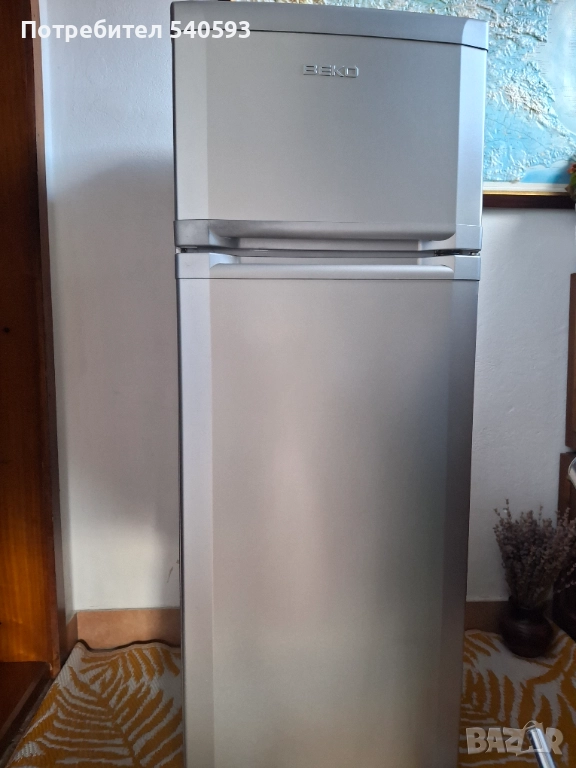 Хладилник Веко, снимка 1