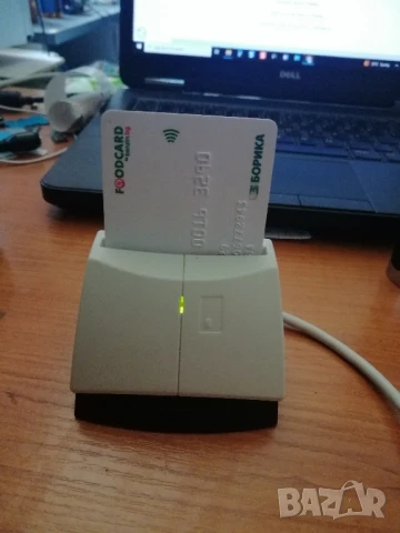 Четец за смарт карти с чип Cherry ST-1044UB/01