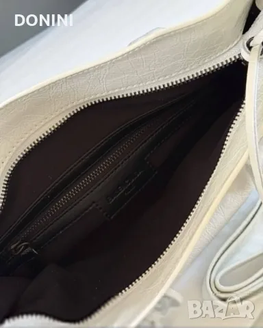 Balenciaga Дамска чанта, кожа, снимка 7 - Чанти - 56080487