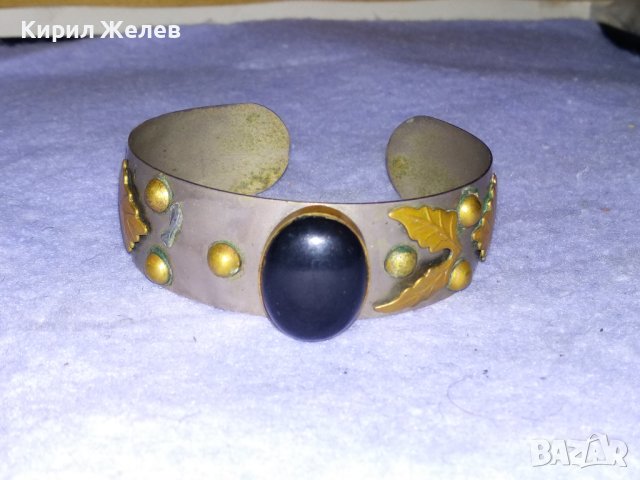 ВЕЛИКОЛЕПНА СКЪПОЦЕННА СРЕБРИСТА РЕТРО ГРИВНА от БРОНЗ и МЕД с ШЛИФАВАН РЪЧНО ЧЕРЕН ОНИКС 38348, снимка 9 - Антикварни и старинни предмети - 41265552