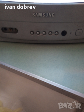Телевизор Samsung, снимка 2 - Телевизори - 44566605