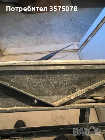 Решетка за Мерцедес В 211Авангард  Mercedes W 211 , снимка 3 - Части - 48321823