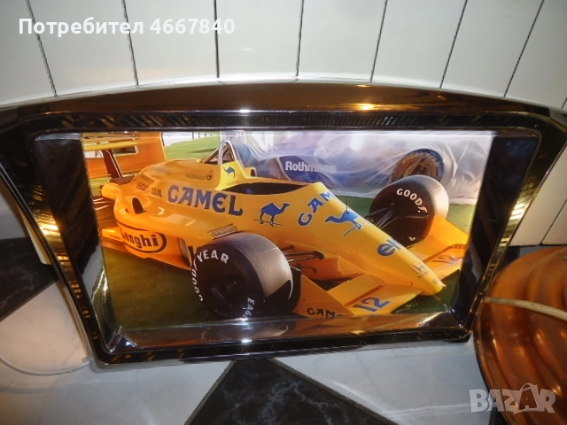 CAMEL Ф1 светеща табела