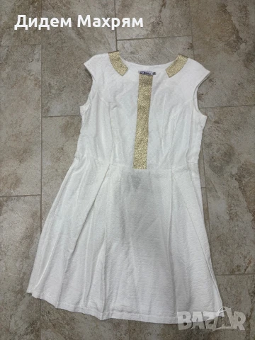 Бяла рокля Денс