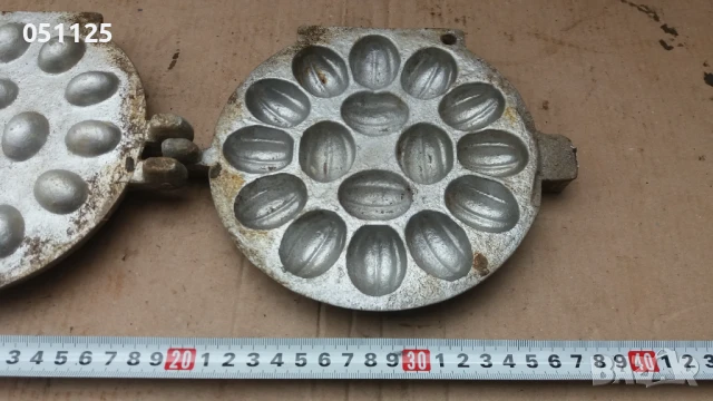 масивна соц. формичка за сладки , снимка 3 - Антикварни и старинни предмети - 50596534