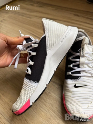 Оригинални дамски маратонки Nike WMNS AIR ZOOM ELEVATE! 39 н, снимка 10 - Маратонки - 51894773