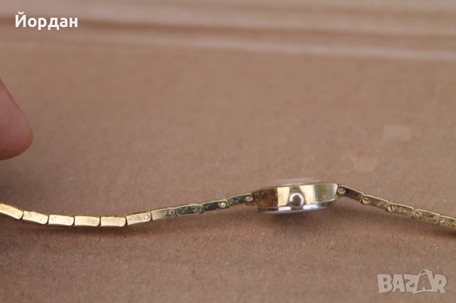 Швейцарски позлатен дамски часовник 'Reno'  /17 камъка/, снимка 10 - Дамски - 51811131