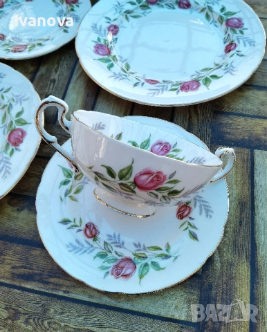 Комплект за чай от английски фин костен порцелан Paragon, снимка 4 - Сервизи - 53251782