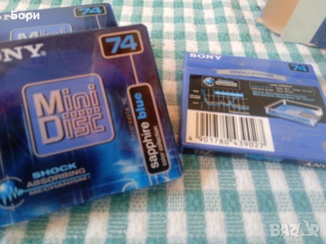 Sony Recordable Minidisc MD 74 Minute Color Collection, снимка 4 - CD дискове - 41513202