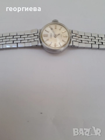 дамски часовник, снимка 4 - Антикварни и старинни предмети - 53746516