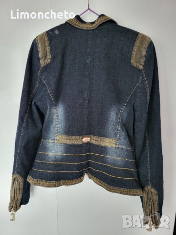 Дамско яке , снимка 2 - Якета - 40050459