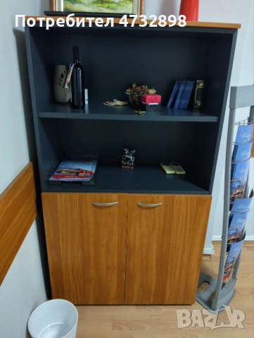 Офис оборудване - столове, бюра, контейнери, маси, снимка 7 - Бюра - 53414028