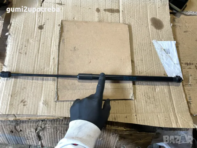 Амортисьор Пета Врата Багажник 10A827550A VW ID.3 E11 pro