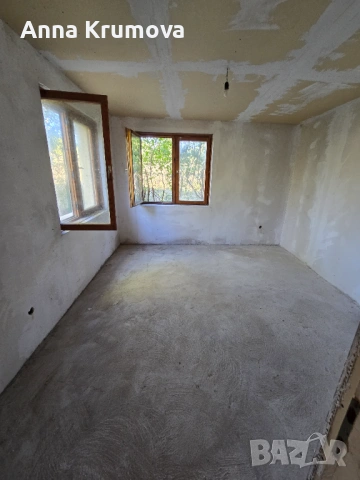 Къща с голям двор в с Туден, община Годеч, Софийска област , снимка 18 - Къщи - 53439466