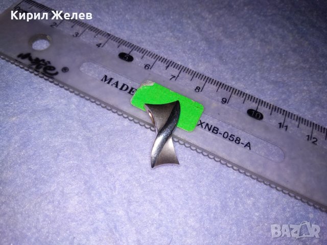 FOSSIL Марков СРЕБЪРЕН БУТИКОВ АРТ МЕДАЛЬОН СРЕБРО 925 с БЯЛА ПОЗЛАТА Оригинал На ФОСИЛ 35808, снимка 3 - Колиета, медальони, синджири - 39471474