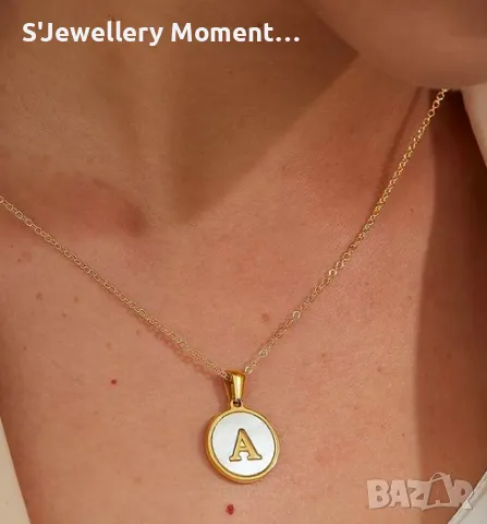 Колиета с висулки букви в златен цвят, снимка 3 - Колиета, медальони, синджири - 48064004