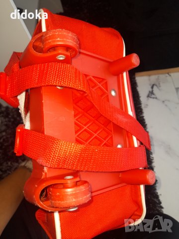 Раница с колелца 🎒  Мики Маус , снимка 5 - Раници - 42604606