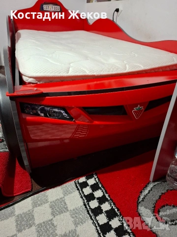 Продавам Детско легло с матрака и Детско бюро. , снимка 10 - Мебели за детската стая - 53395694