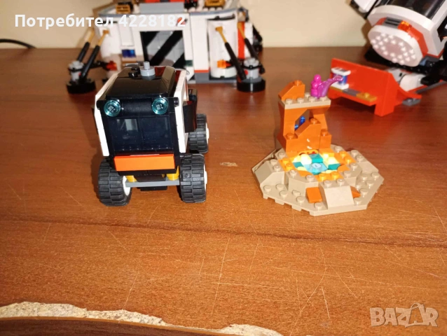 Lego City Space Base and Rocket Launchpad, снимка 18 - Конструктори - 53297537
