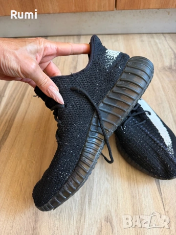 Мъжки оригинални маратонки Adidas Yeezy Boost 350 v2 ! 46 н, снимка 6 - Маратонки - 51869510