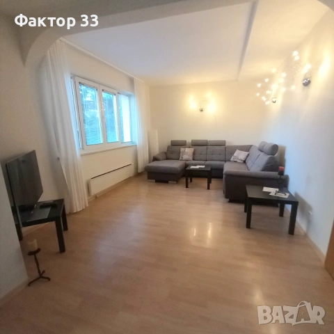 Луксозен просторен  3-стаен в Стрелбище , снимка 2 - Апартаменти - 53825487