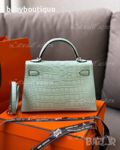 Hermes mini Kelly mint green , снимка 2 - Чанти - 50449235