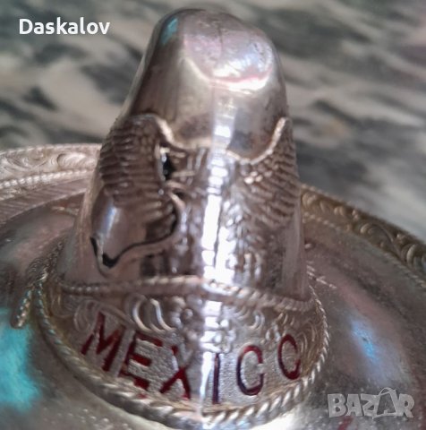 Мексиканса декоративна сребърна шапка, снимка 6 - Антикварни и старинни предмети - 41183012