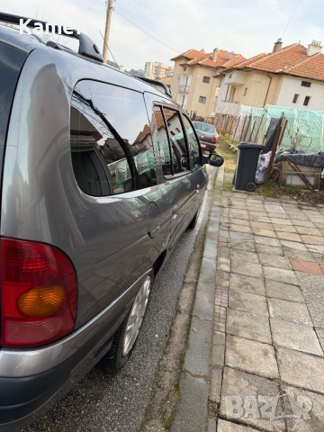 Рено Меган комби, снимка 16 - Автомобили и джипове - 53692987