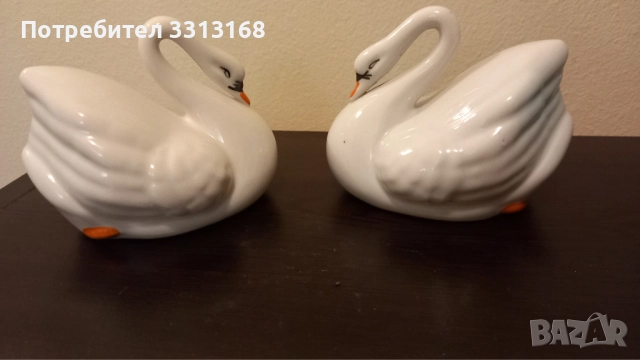 Порцеланови лебеди 