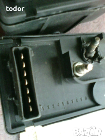 продавам 2бр. релета подгряване на свещи за пежо 106,ситроен саксо за ремонт или за части, снимка 5 - Части - 52464537