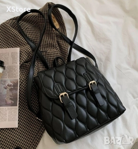 Модерна капитонирана дамска раничка 25х25 см, снимка 6 - Чанти - 52582956