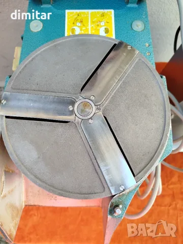 Зеленчукорезачка GASTRO - 250 W, снимка 6 - Обзавеждане на кухня - 55748121