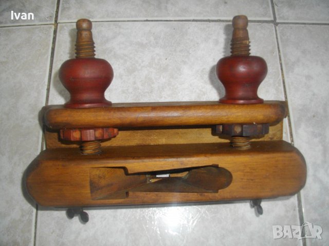 Старинно/Антикварно Профилно Голямо Ръчно Дърводелско Ренде-ОТЛИЧНО Съст-Регулация/Дървени Винтове , снимка 4 - Други инструменти - 39342093