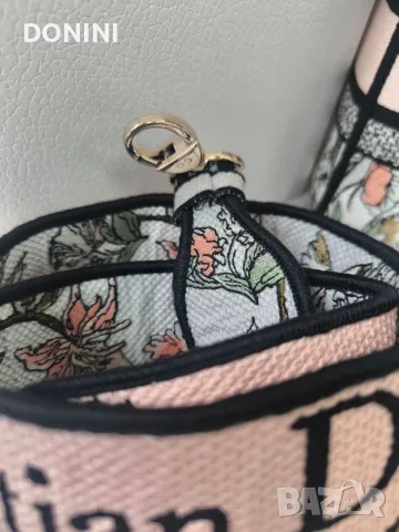 Christian Dior Дамска чанта, кожа, снимка 2 - Чанти - 56316498