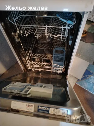 Съдомиялна Индезит, снимка 6 - Съдомиялни - 48890289