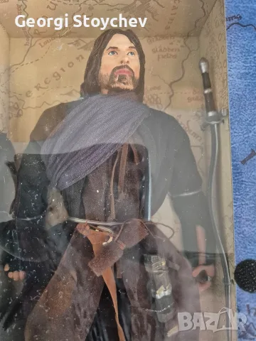 Колекционерска кукла на Арагон от Властелина на пръстените на ToyBiz, снимка 5 - Колекции - 55943764