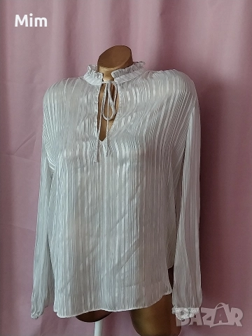 Stradivarius L Блуза с дълъг ръкав цвят екрю , снимка 2 - Блузи с дълъг ръкав и пуловери - 52658297