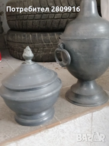 Цинкова урна-2бр., снимка 4 - Антикварни и старинни предмети - 53367835