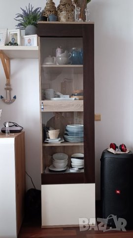 Холна витрина , снимка 1