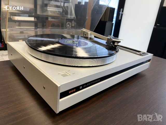 Vintage Топ Грамофон Philips, снимка 10 - Грамофони - 53800524