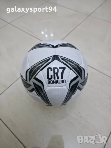Топка Роналдо оранжево-червена Шампионска лига 2027 Cristiano Ronaldo, снимка 2 - Футбол - 56233824