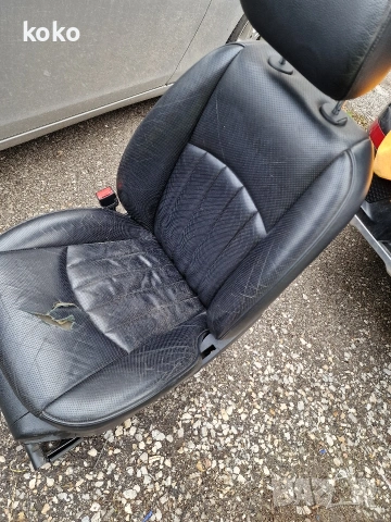 Седалки w219 , снимка 3 - Части - 53705730